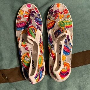 Dirty Laundry slip on shoes never worn